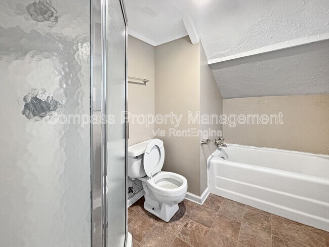 Foto del edificio - 716 Kellogg St SE