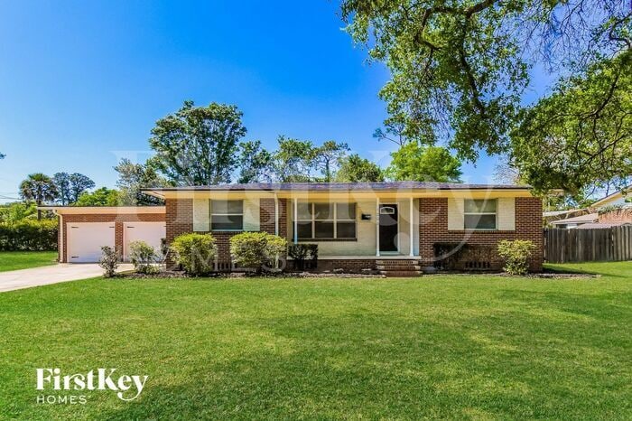 Foto principal - 1006 Brookmont Ave E