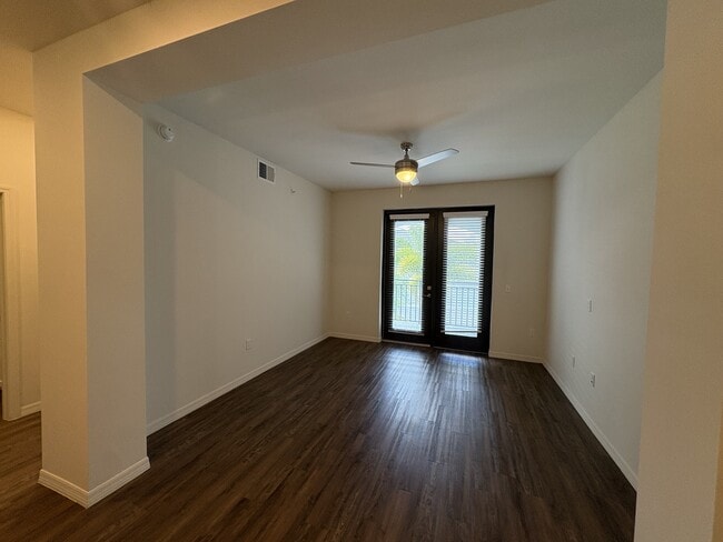 Interior Photo - The Crest at Naples