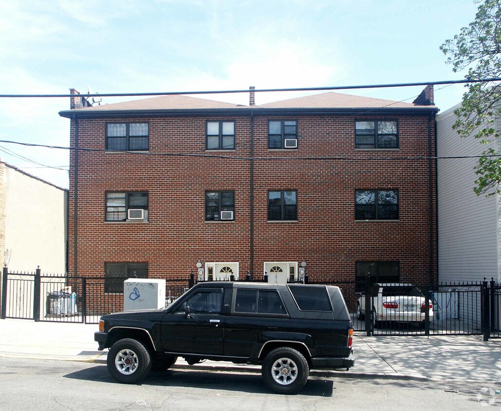 Foto principal - 1920 Longfellow Ave