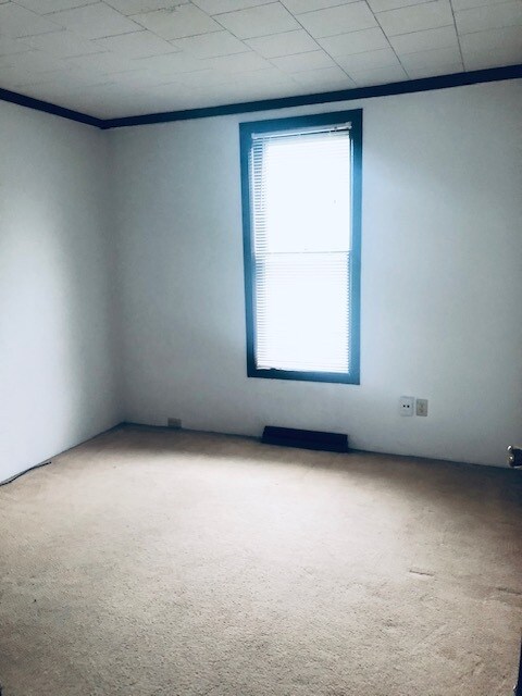 Foto del edificio - 126 W 8th St