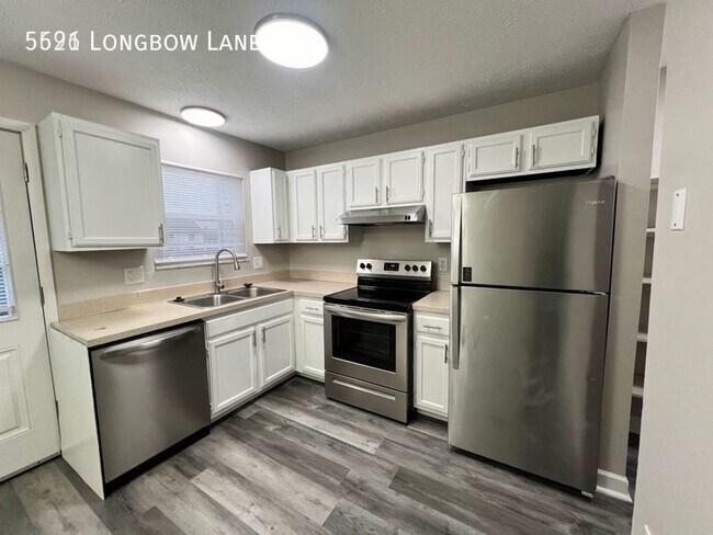 Foto del edificio - Recently Updated Beautiful Town Home in Du...