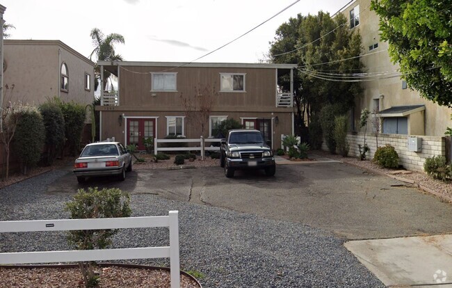 Building Photo - 1209 S Nevada St