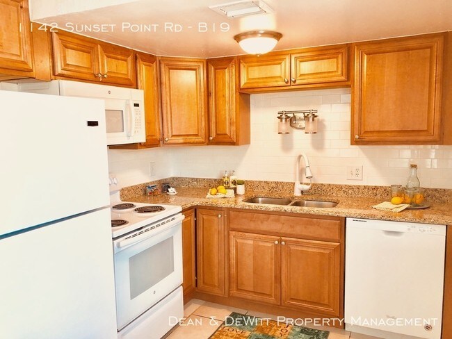 Foto del edificio - 1142 Sunset Point Rd