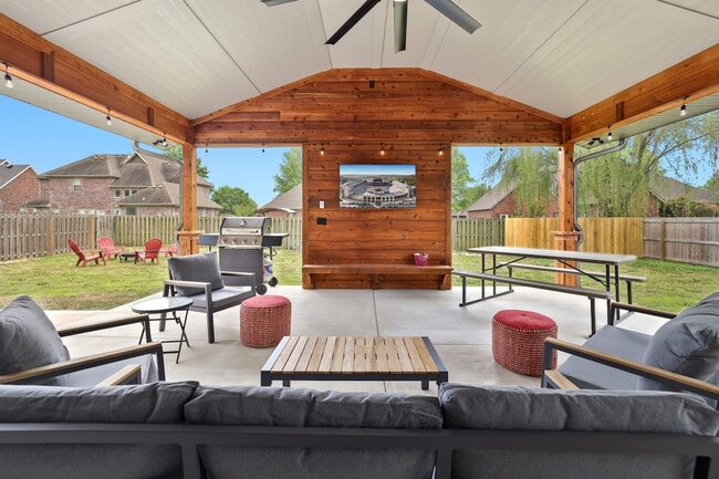 Building Photo - 4479 W Putting Green Dr