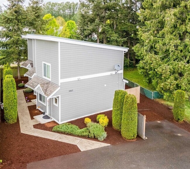 Foto del edificio - 5863 Cedar Street