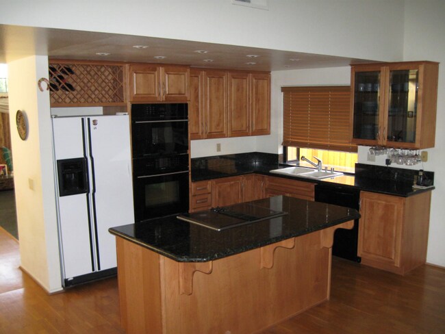 Foto del edificio - 11322 Redbud Ct
