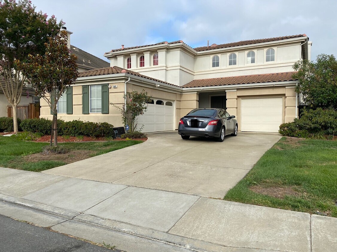 Primary Photo - 5641 Byington Dr