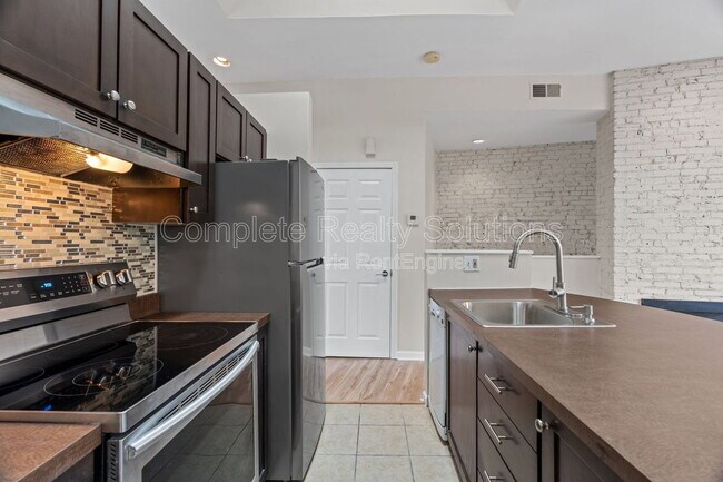 Foto del edificio - 2221-2223  Rutger Street