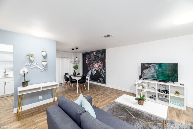 Foto del edificio - 2 br, 1.5 bath  - 3510 NW 91st Ave