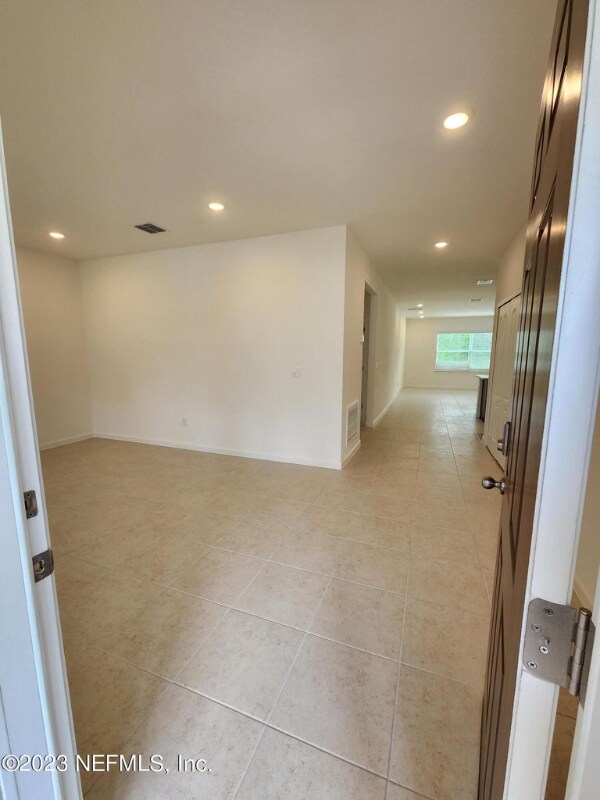 Building Photo - 3256 Crocus Ln