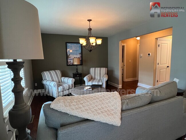 Foto del edificio - N77W22925 S Coldwater Cir