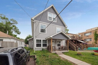 Building Photo - 3317 Bryant Ave S