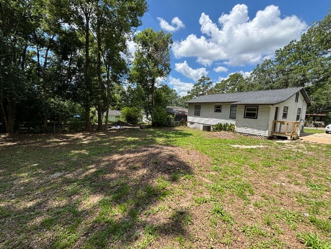 Photo - Stylish Renovated 3-Bedroom Gem in Prime Tallahassee – Near Downtown! Apartment