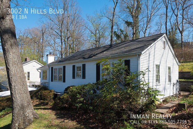 Building Photo - Charming 3 bedroom home in North Hills.
