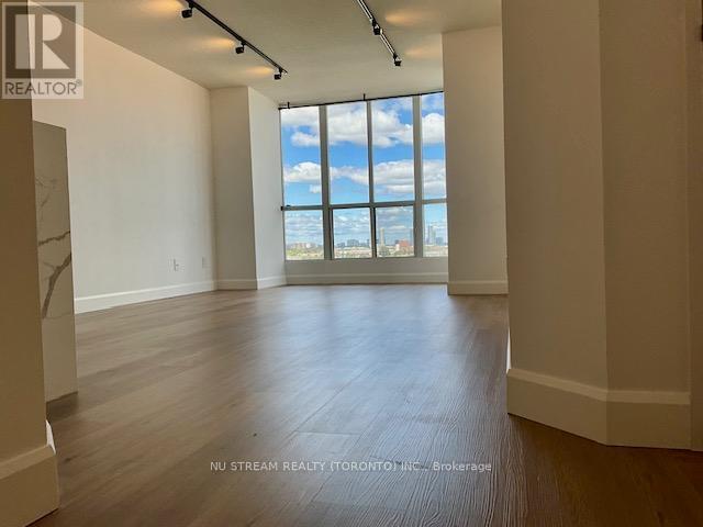 Building Photo - 1470 Midland Ave