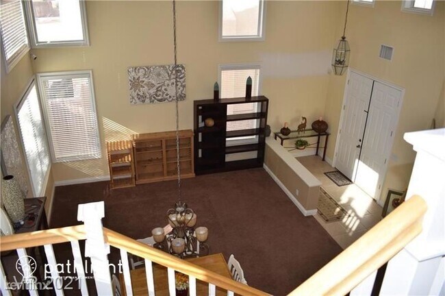 Building Photo - 4 br, 3 bath House - 6531 Feather Peak Str...