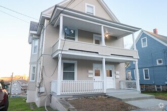 Building Photo - 88 Riverview Ave