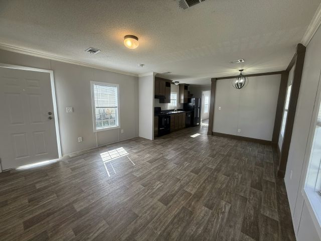 Foto del edificio - 9711 Polak Dr