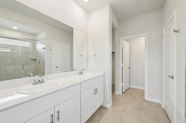 Foto del edificio - 1056 Chestnut Dr