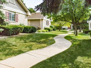 Building Photo - N86-W14242 Fond du Lac Ave