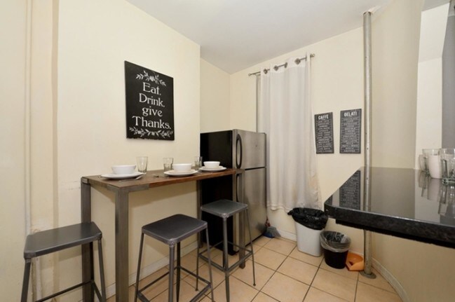 Foto del edificio - 807 Ninth Avenue