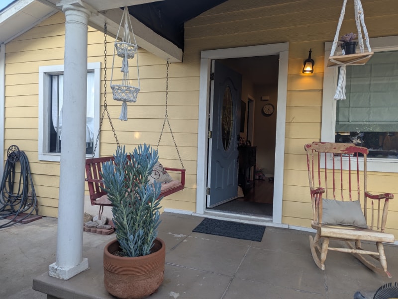 Primary Photo - 518 S Kern Ave