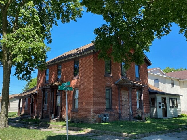 Building Photo - 435 Hood St