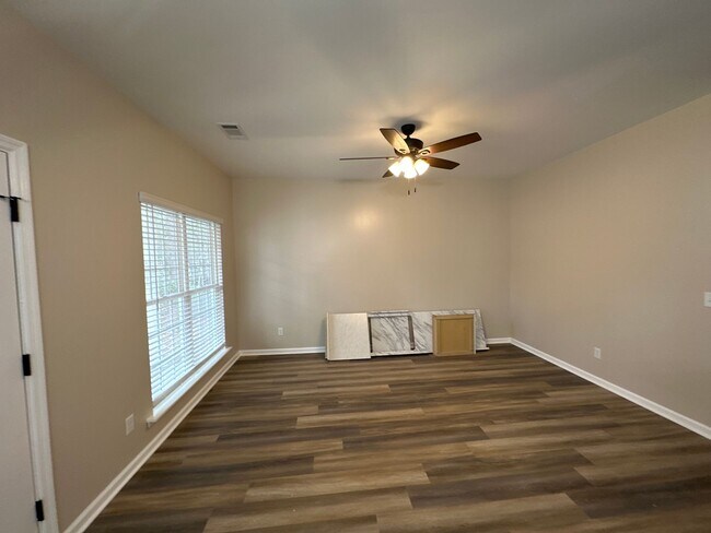 Building Photo - New Construction