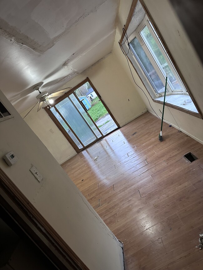 Building Photo - 3514 Leith St