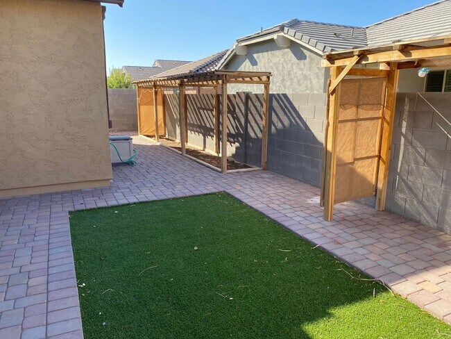 Building Photo - Exceptional Cooley Station Rental: 3-Bed, ...