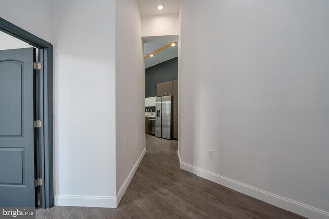 Foto del edificio - 501 W Lexington St