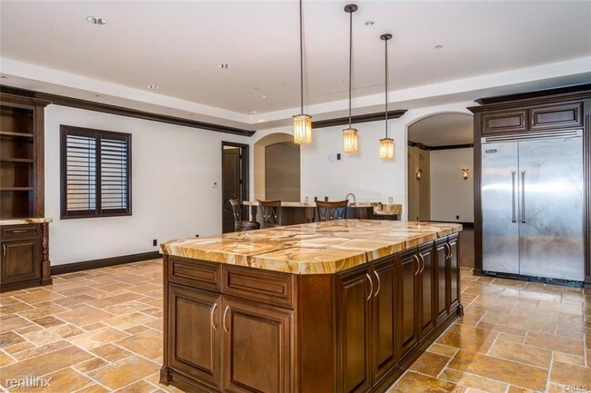 Foto del edificio - 5 br, 5 bath House - 20071 SW Cypress St