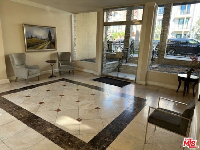 Foto del edificio - 11970 Montana Ave