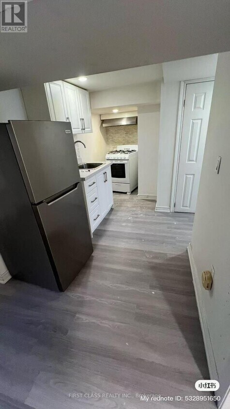 Primary Photo - 77 O'Connor Dr