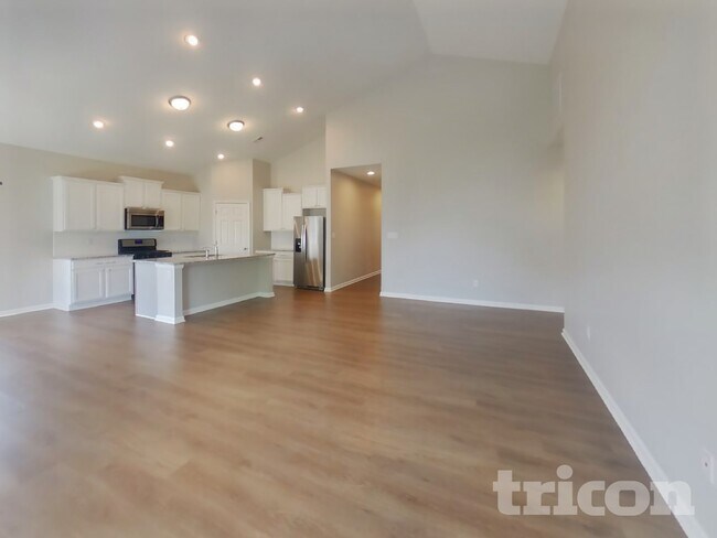 Foto del edificio - 6646 Laurelwood Dr