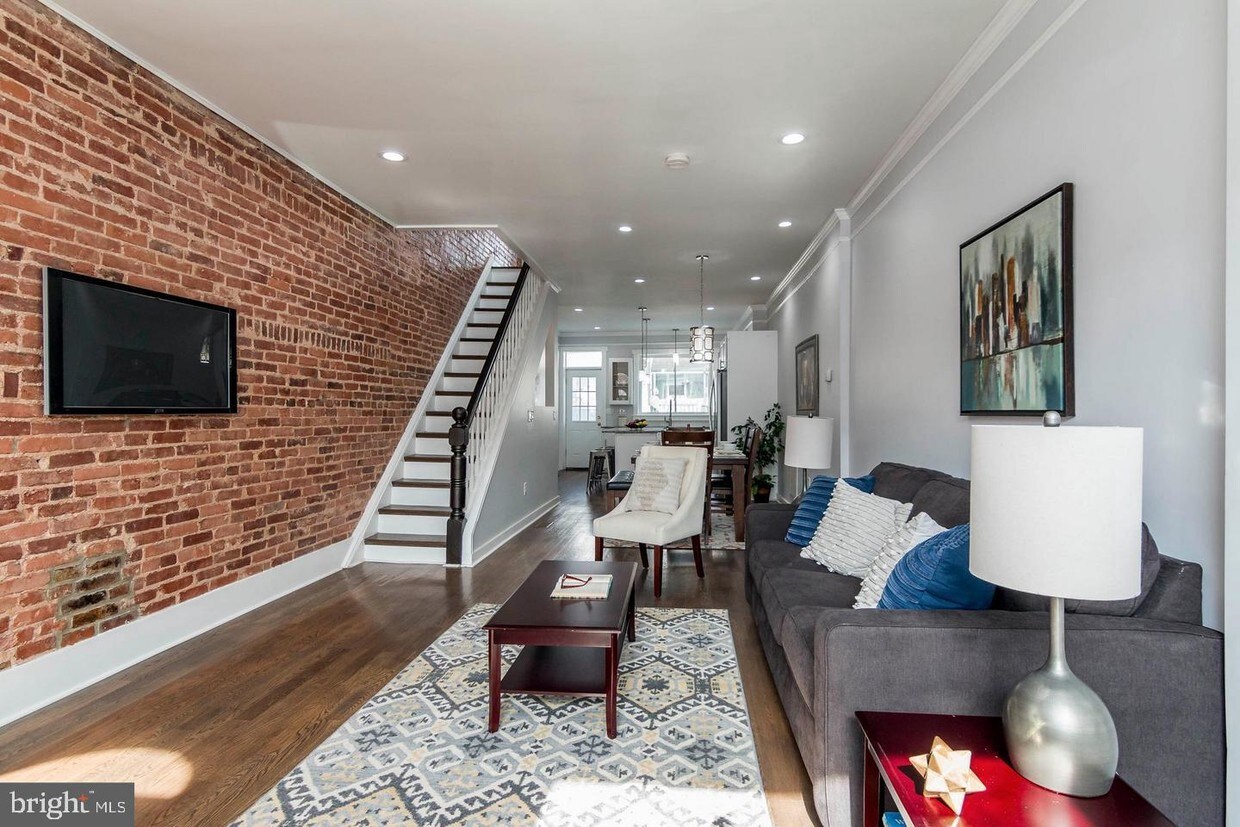 Foto principal - 131 N Linwood Ave