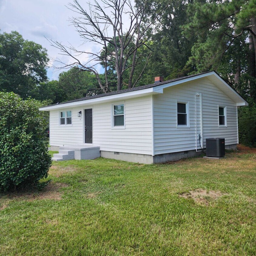 211 E Railroad Ave, Princeton, NC 27569 House Rental in Princeton, NC