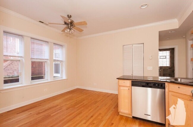 Foto del edificio - 3244 N Clifton Ave