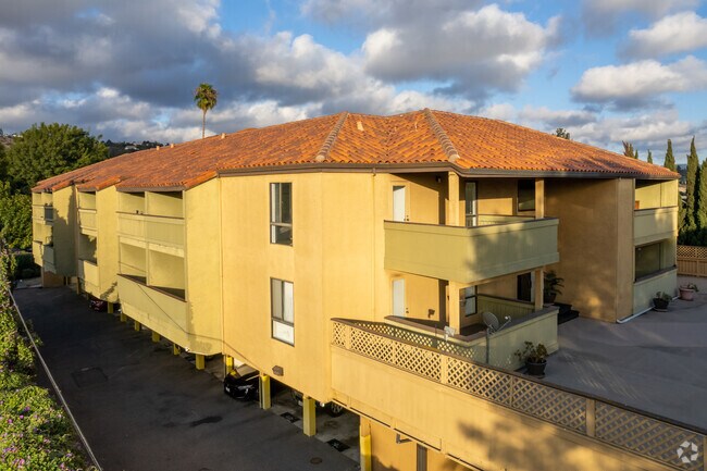Building Photo - Sunrise Apartments