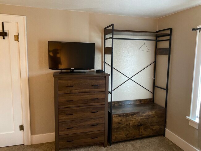 Bedroom storage - 419 NW 16th St
