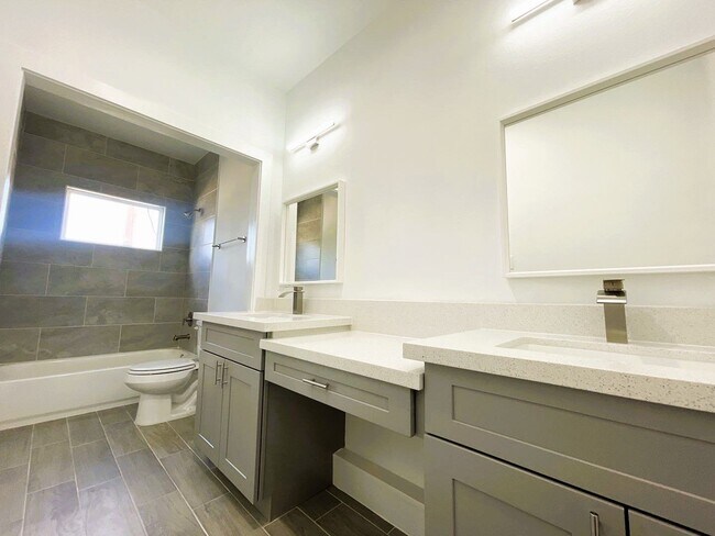 Foto del edificio - 997 Marjorie Street**Ask about our NO SECU...