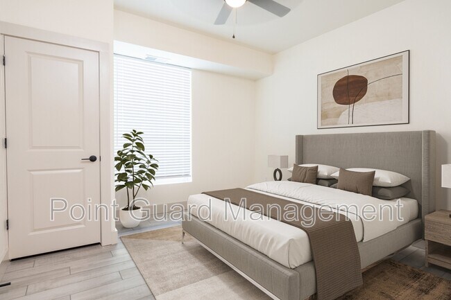 Foto del edificio - 1230 N Greenwich Rd