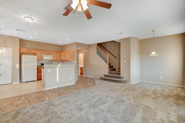 Foto del edificio - 6733 Lookout Lodge Ln