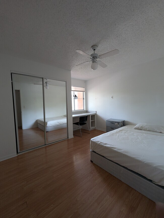 Foto del edificio - 2601 SW Archer Rd
