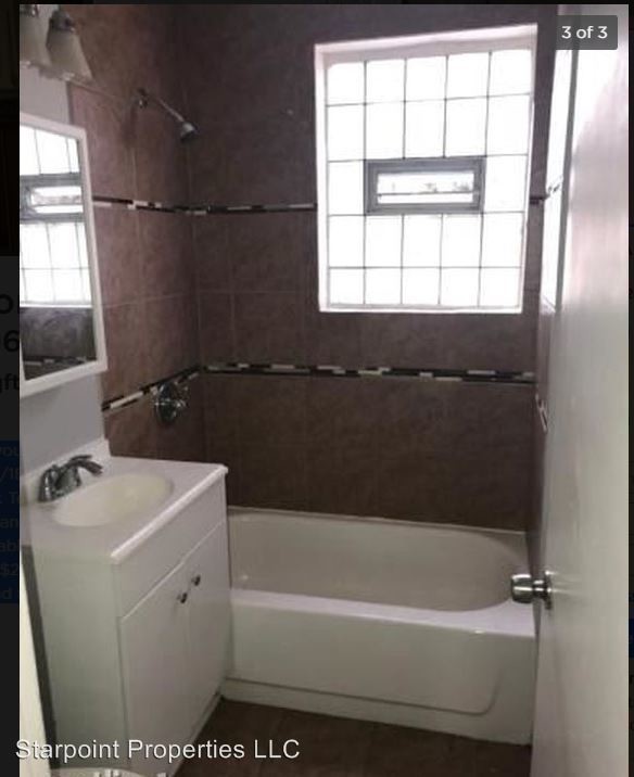 Foto del edificio - 9920 S Paxton Ave