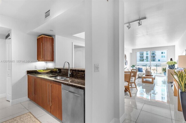 Foto del edificio - 7350 SW 89th St