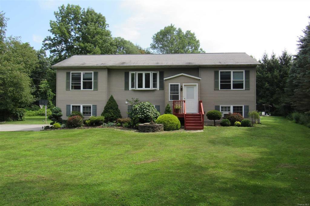 92 Velie Rd, Lagrangeville, NY 12540 House Rental in Lagrangeville