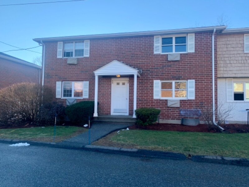 96 Kingston St, North Andover, MA 01845 Townhouse for Rent in North