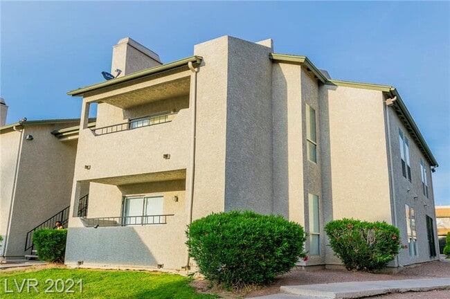 Building Photo - 3749 Carlyle Dr
